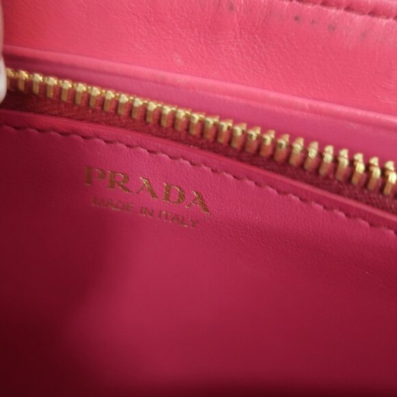 Authentic Womens Prada Pink Saffiano Diagramme Textured Leather Long Zip Wallet - Picture 8 of 14